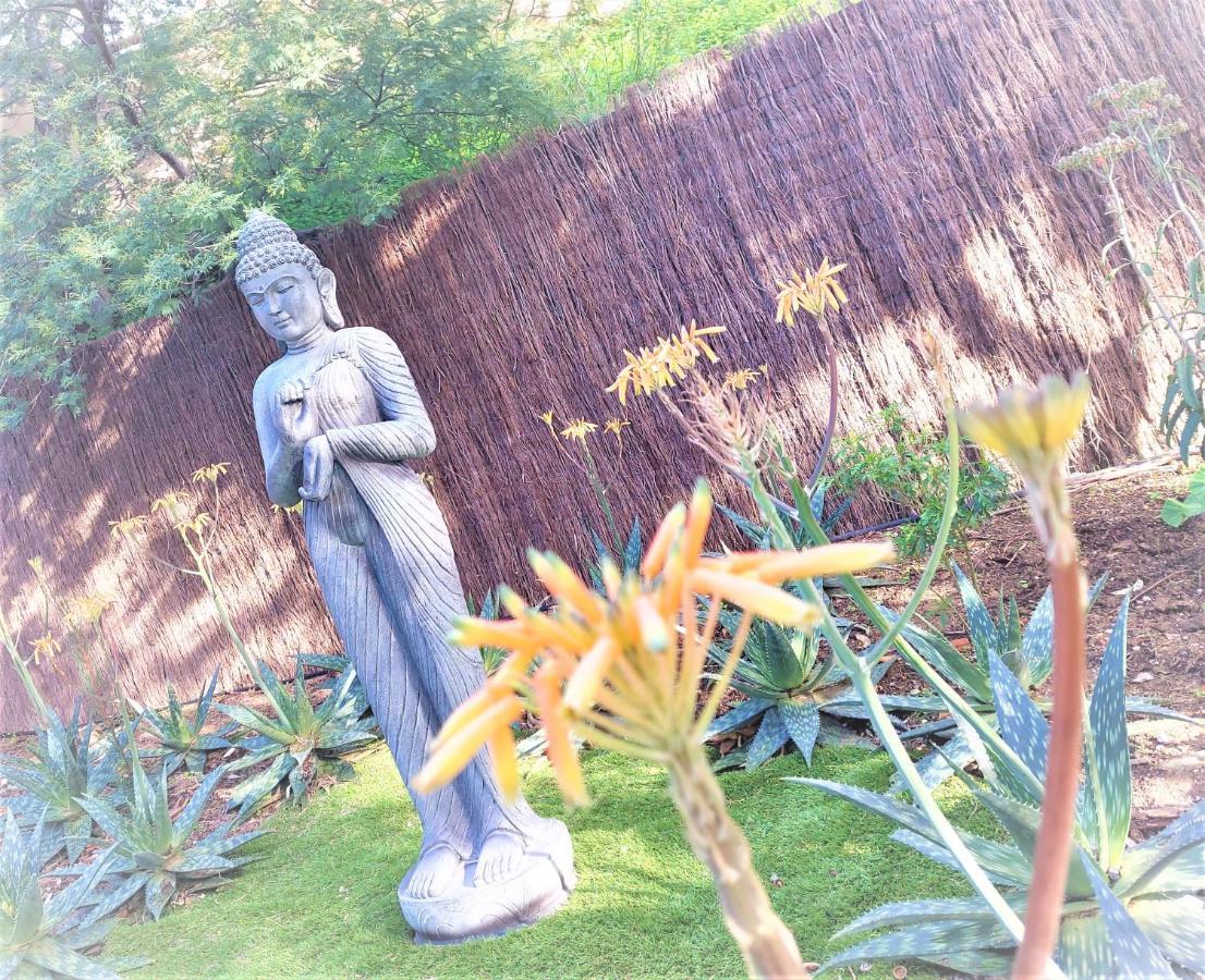 Hotel Les Jardins De Bormes, Sauna & Jacuzzi Exterior foto