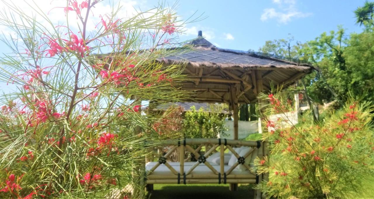 Hotel Les Jardins De Bormes, Sauna & Jacuzzi Exterior foto
