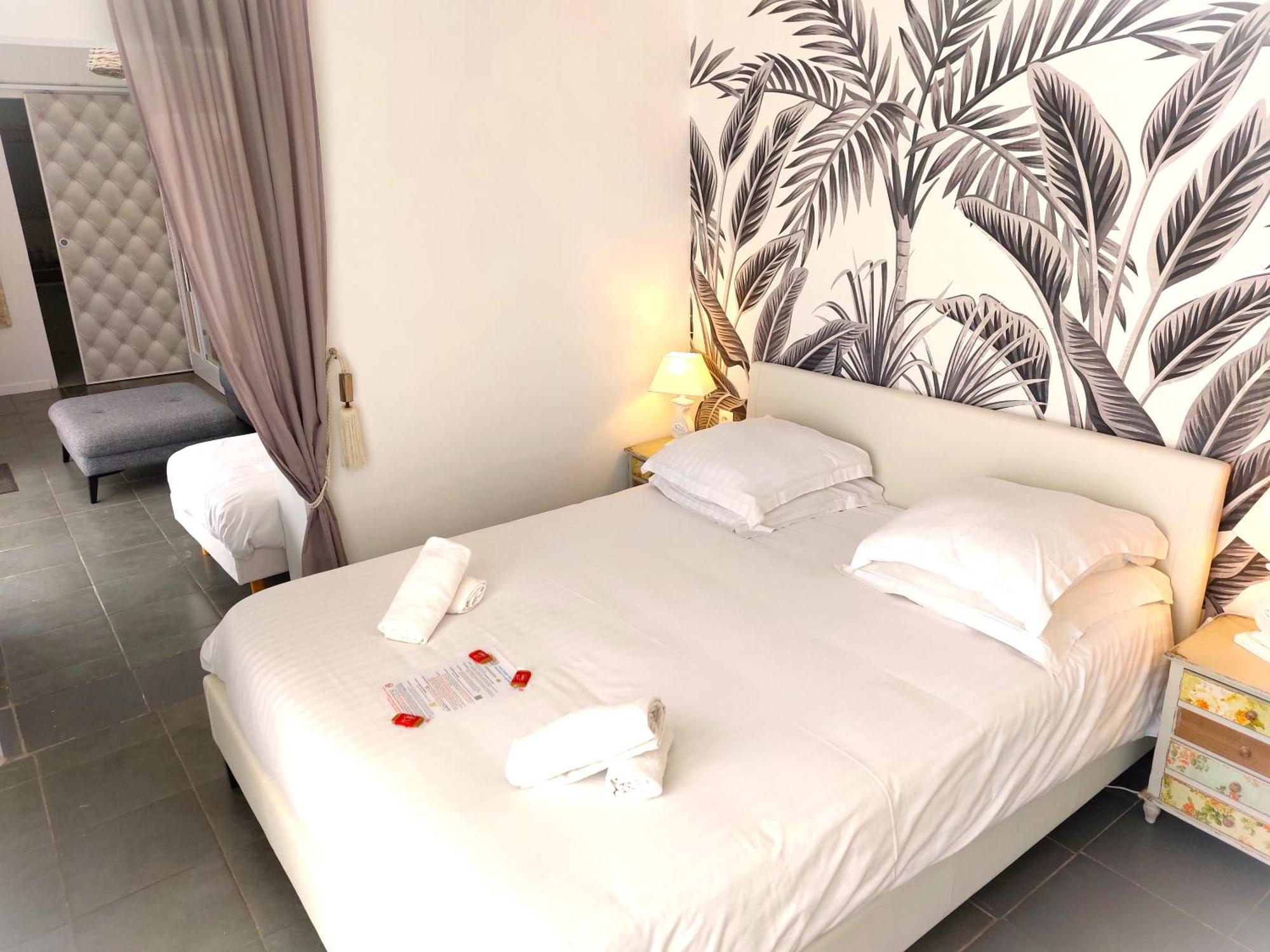 Hotel Les Jardins De Bormes, Sauna & Jacuzzi Zimmer foto